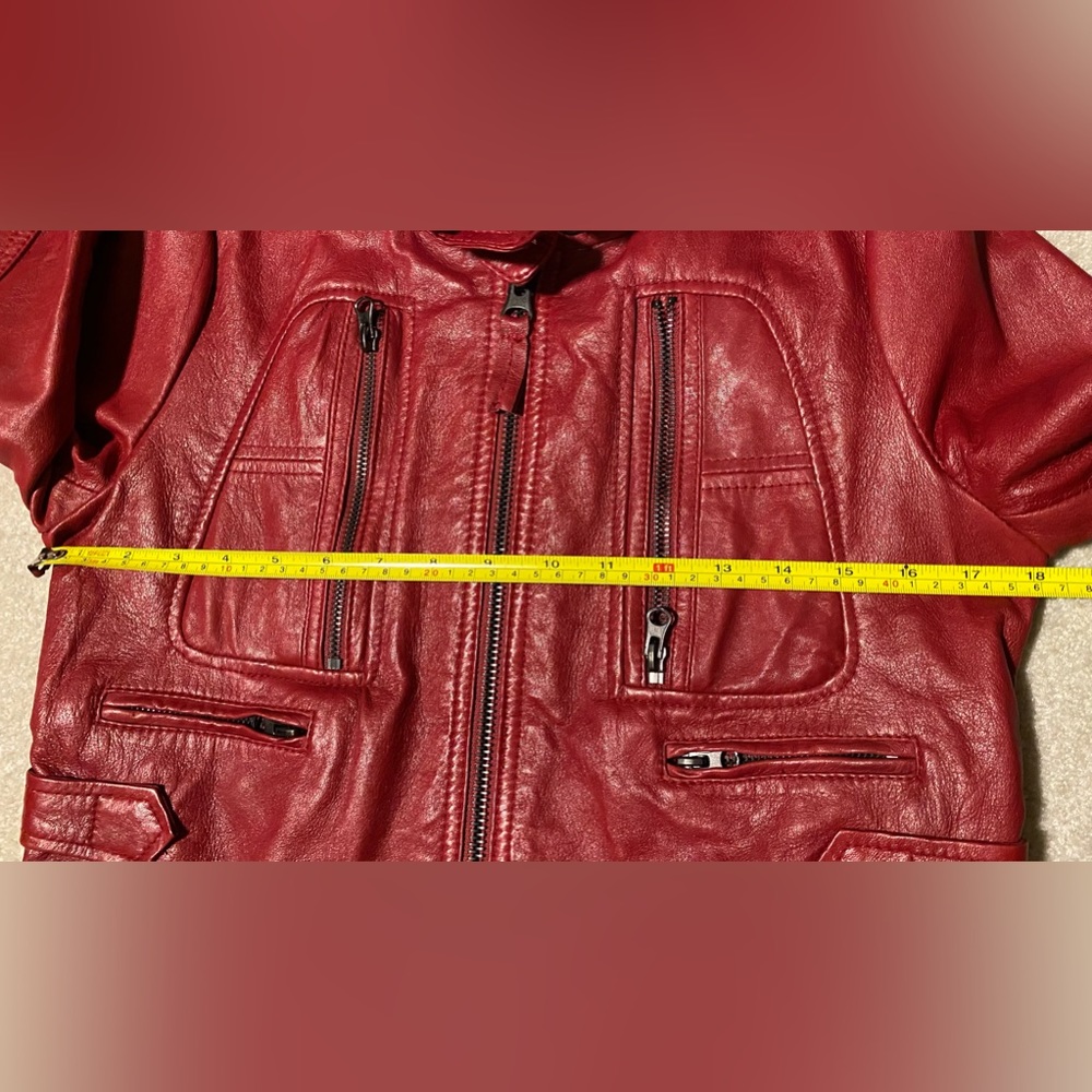 Leather jacket - Picture 6 of 9